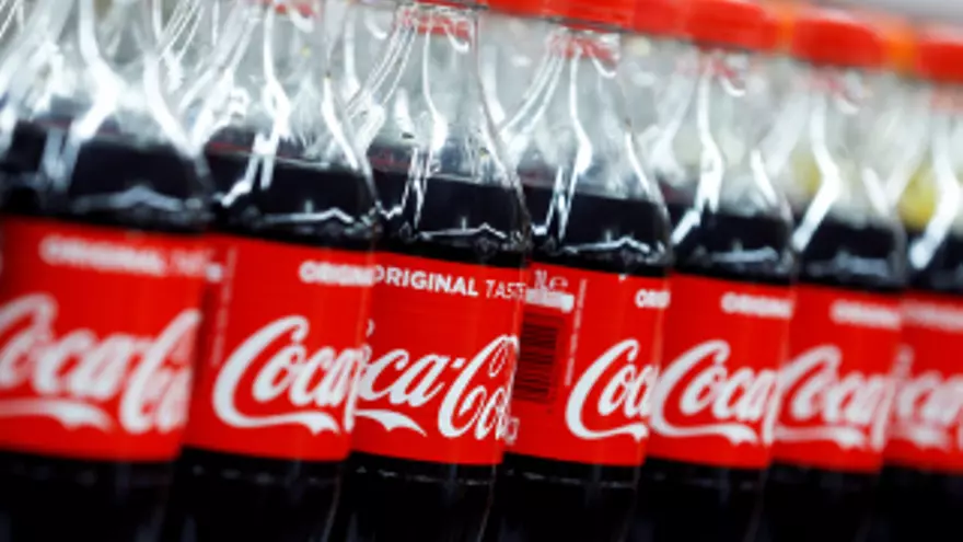 Coca-Cola anuncia un cambio que nos va a afectar a todos