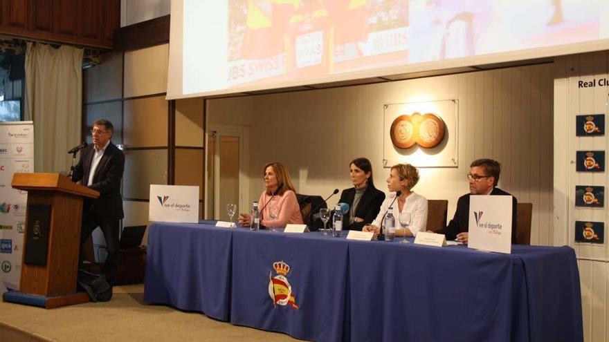 Imagen de la presentación del proyecto, ayer, en el Real Club Mediterráneo.