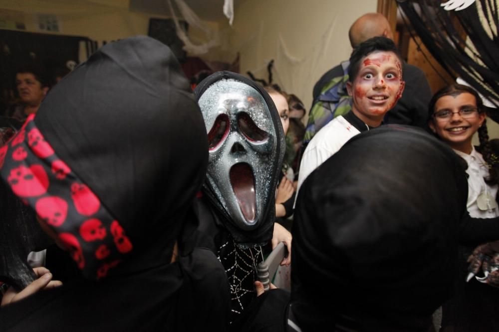 Halloween en la Asociación de Vecinos Santa Bárbara de Gijón