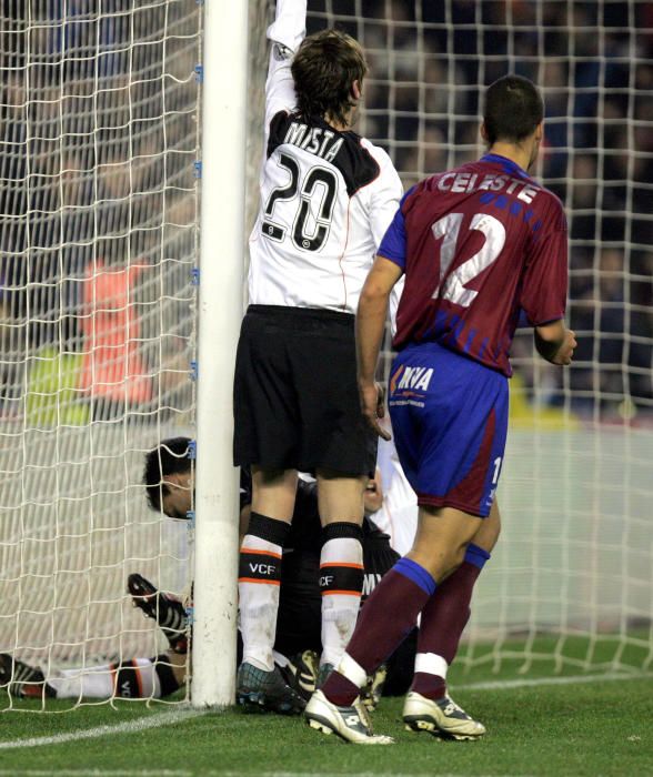 Derbi Levante-Valencia, las fotos de los mejores m