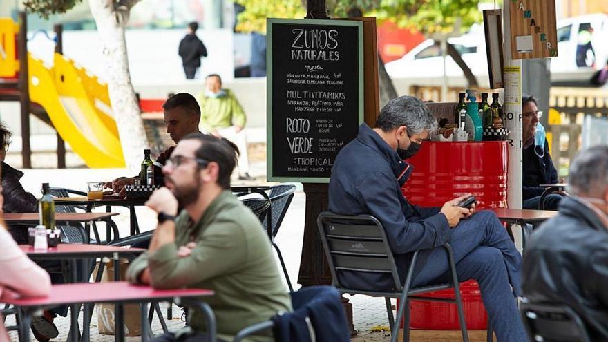 Muchos bares y restaurantes que carecían de terraza tuvieron que cerrar durante las últimas semanas.