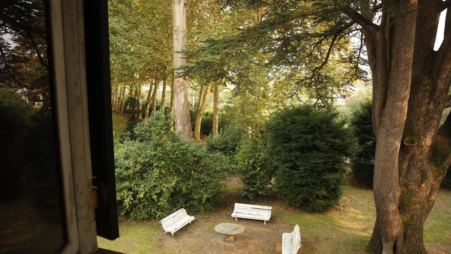 Así es la finca la Isla, rodeada por el Jardín Botánico de Gijón (en imágenes)