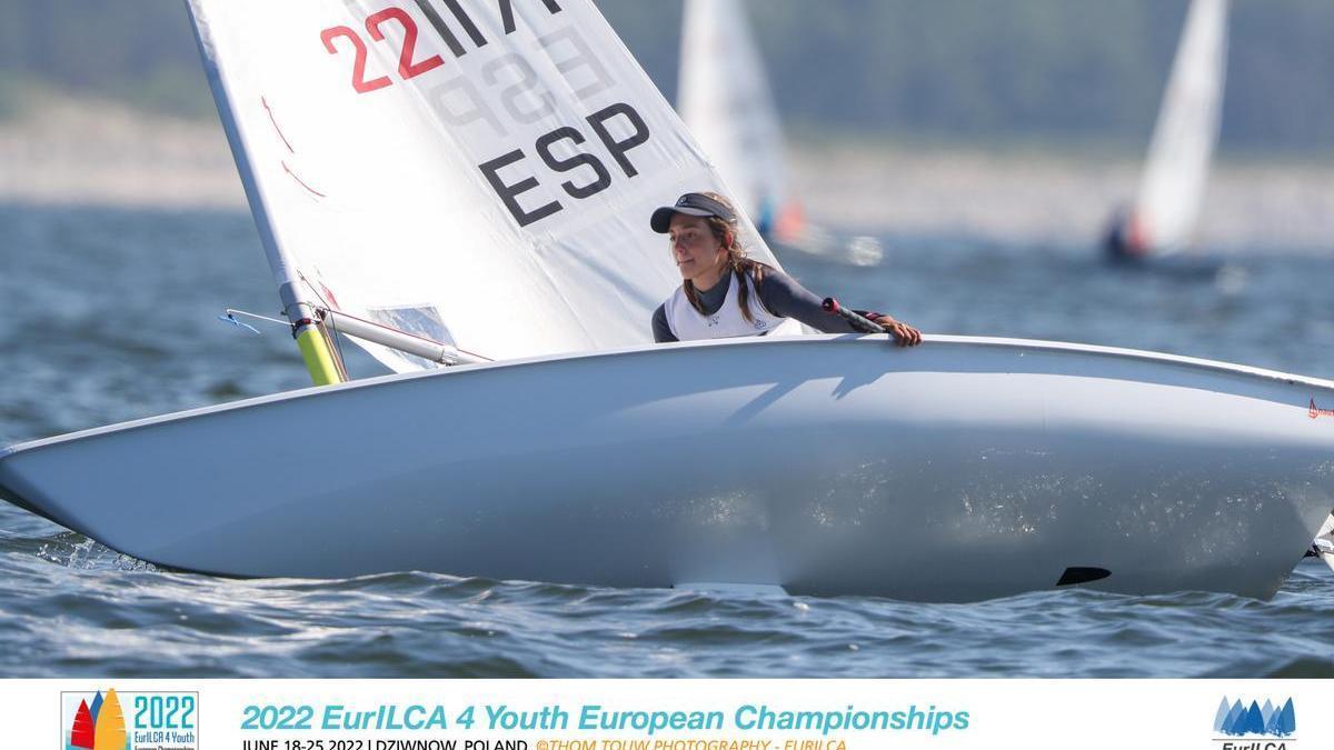 Irene de Tomás, en un momento de la regata del Europeo