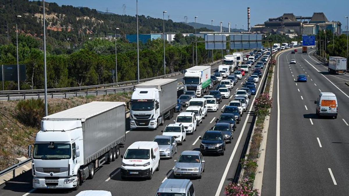 Operación salida para la verbena de Sant Joan