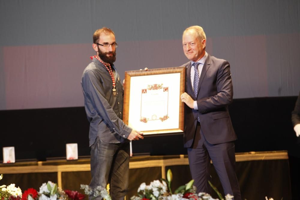 Entrega de medallas y distinciones de Gijón