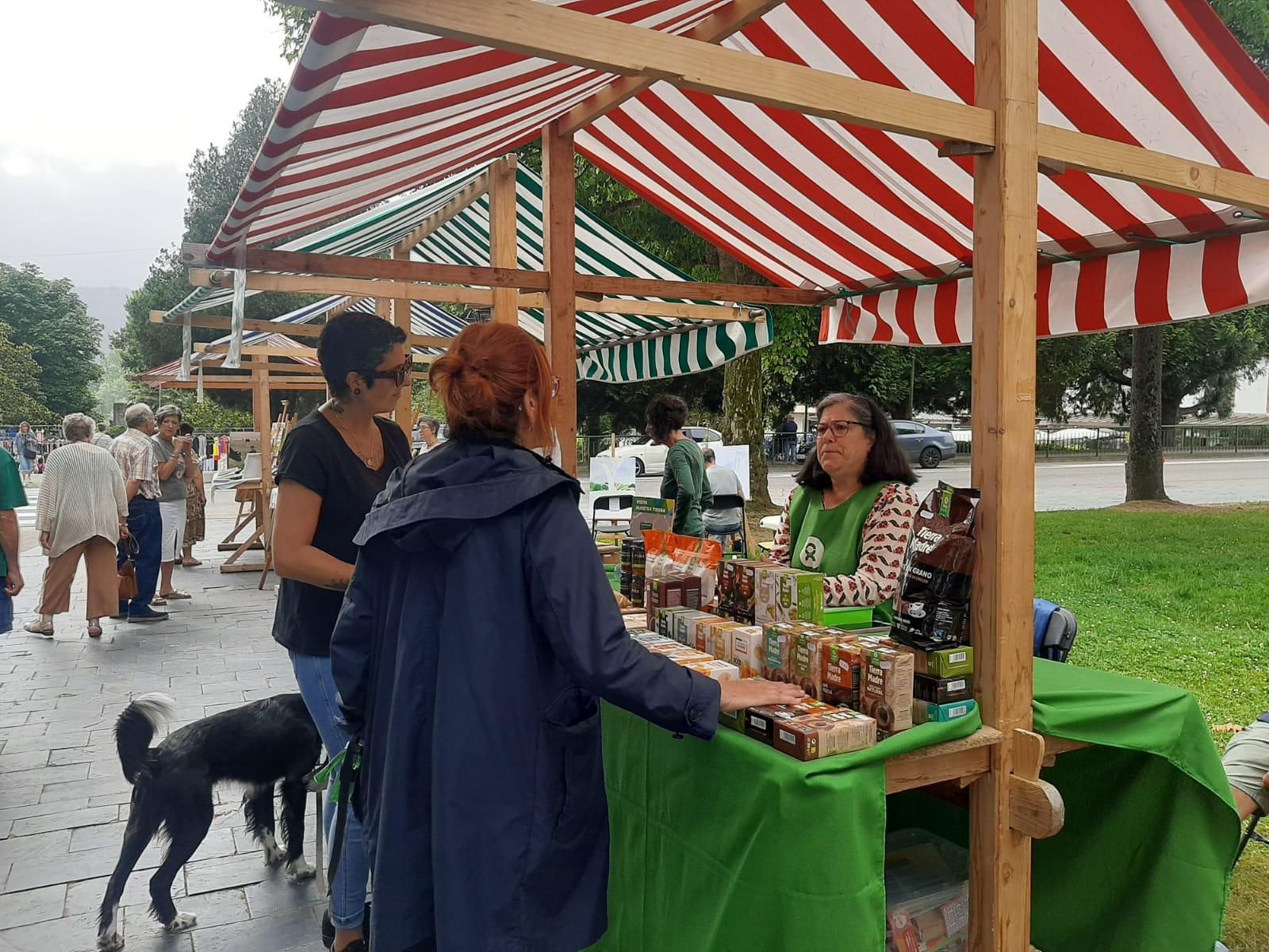 La Feria de la Salud de Grado, en imágenes