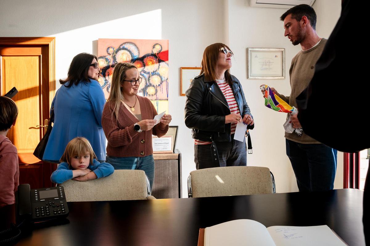 Homenaje de Bellreguard a su deportista más ilustre, Quique Llopis Doménech