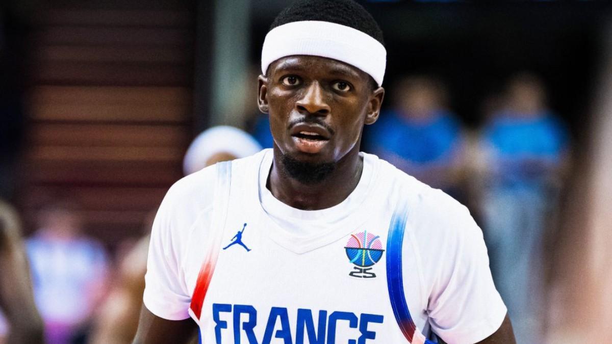 El brutal tapón de Sylvain Francisco a Diallo