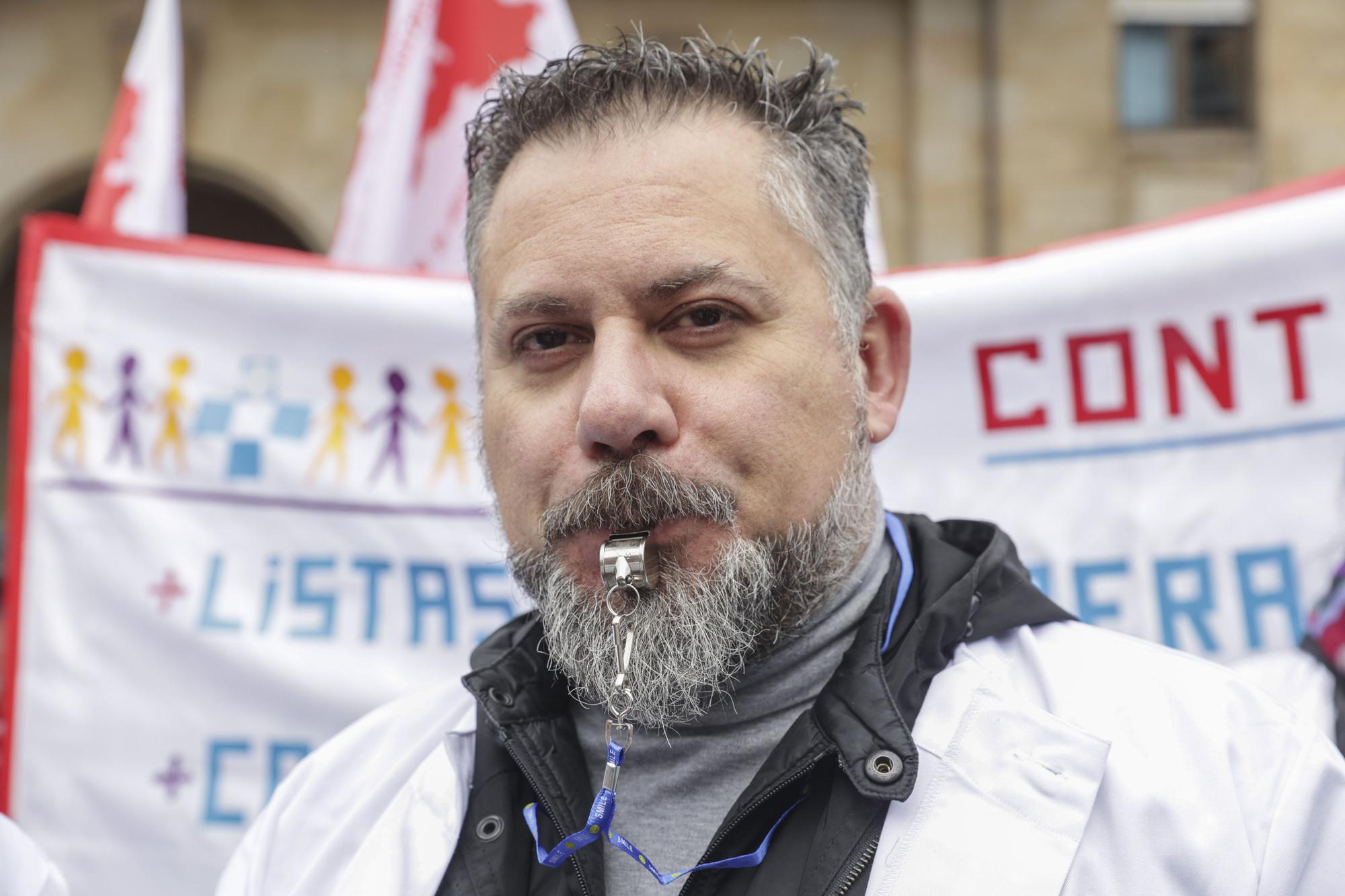 Manifestación de sanitarios en Oviedo