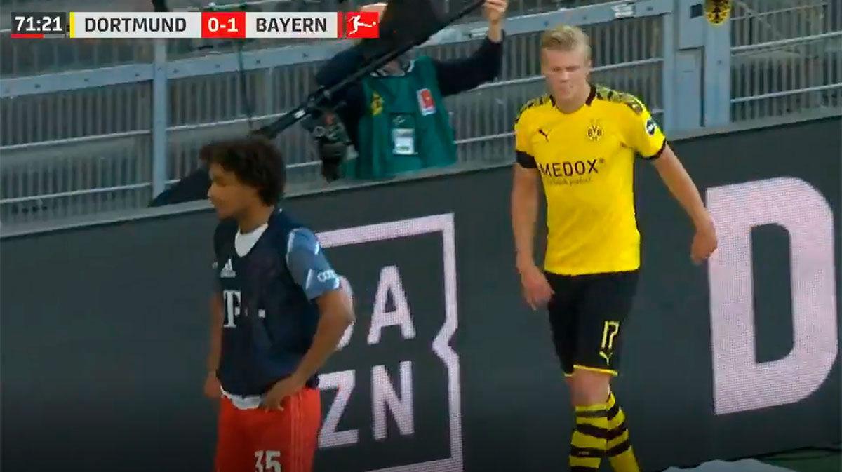 Haaland no pudo terminar el encuentro ante el Bayern