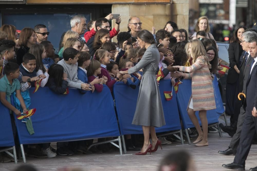 Premios Princesa de Asturias: Llegada de la Familia Real a Oviedo