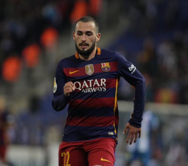 Aleix Vidal tenía que ser el nombre. El de Puigpelat llegó en 2015 al Barça procedente del Sevilla a cambio de 17 millones de euros, en lo que parecía una buena operación. Por desgracia, Vidal nunca pudo cumplir con las expectativas generadas y su carrera se fue diluyendo con una vuelta al Sevilla, y con una cesión infructuosa al Alavés. La pasada campaña firmó por el Espanyol, pero su futuro en el equipo blanquiazul es bastante incierto. Tiene 32 años