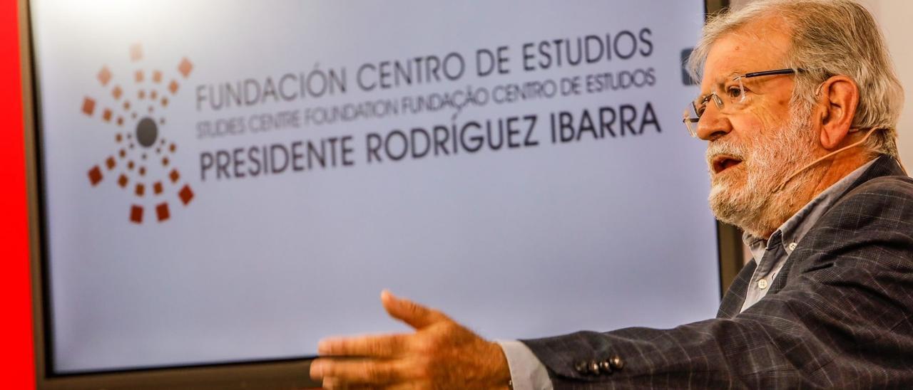 Juan Carlos Rodríguez Ibarra.