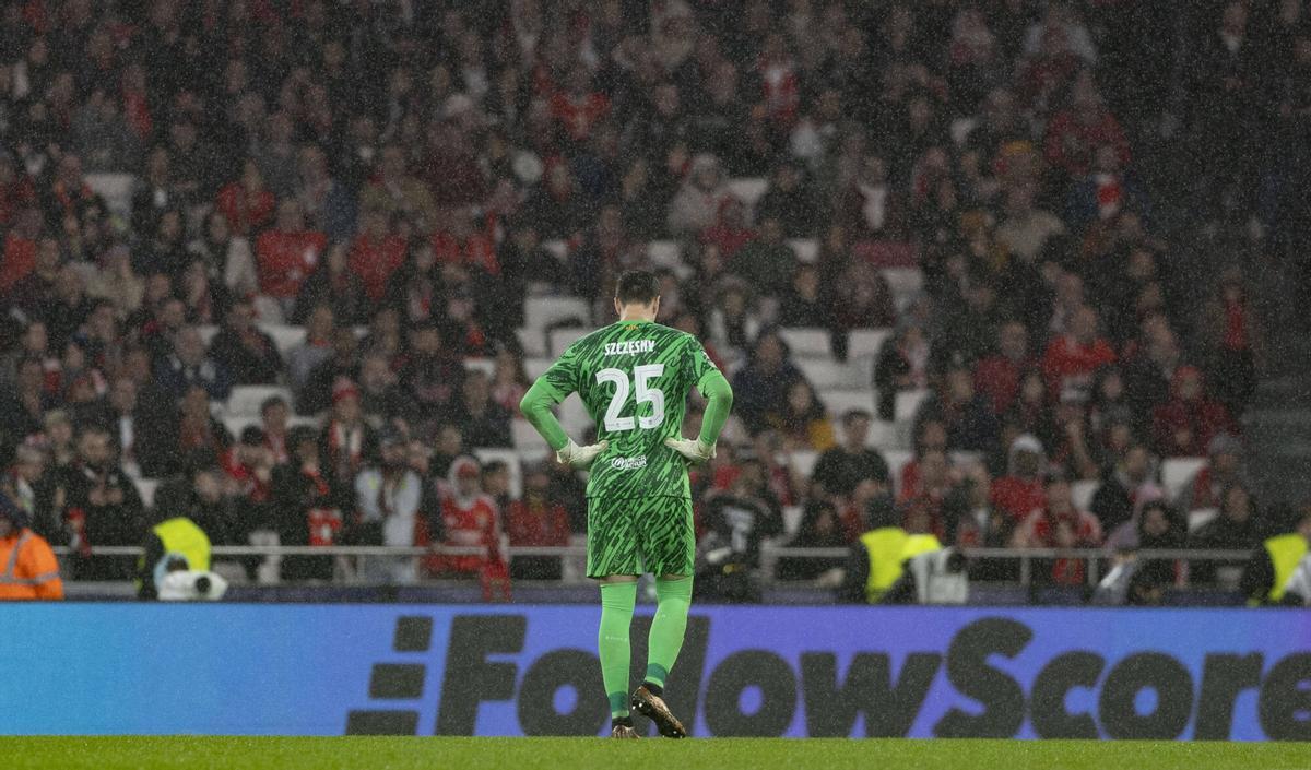 Szczesny, en la anterior visita de enero al Benfica.
