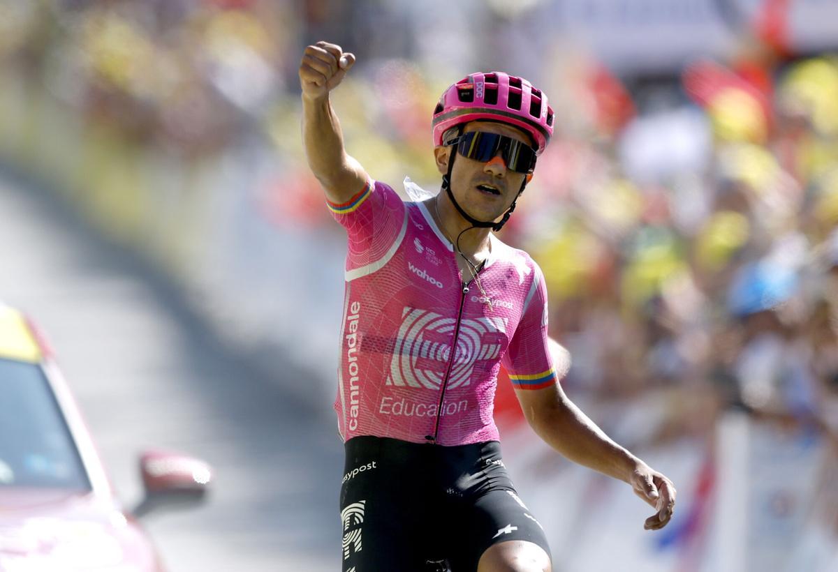 El ciclista ecuatoriano Richard Carapaz gana la 18.ª etapa del Tour de Francia.