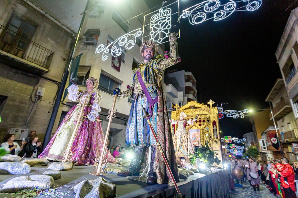 Los Moros y Cristianos de Callosa d''en Sarrià lucen su Entrada Cristiana