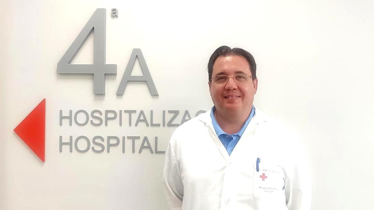 El neurólogo Juan José Ochoa, coordinador del Instituto de Neurociencias del hospital Cruz Roja