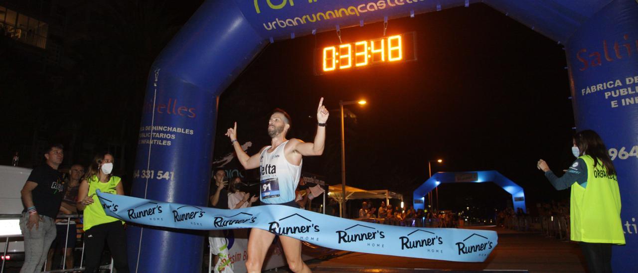 Benicàssim vibra con el 10K Nocturno y sus 270 participantes