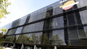 Repsol estudia reclamar 175 milions a les elèctriques per la gran apagada