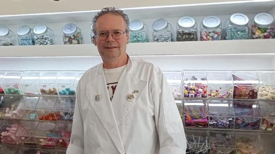 "Tutti Gus" se traspasa: Gustavo García dice adiós a un emblema del comercio de Lugo de Llanera para aprovechar una oportunidad laboral en Amazon