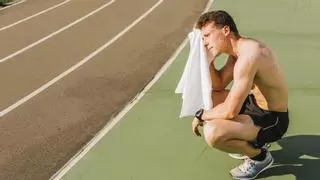 Amantes del running: la pistola de masaje que recuperará tus músculos en segundos está al 50%
