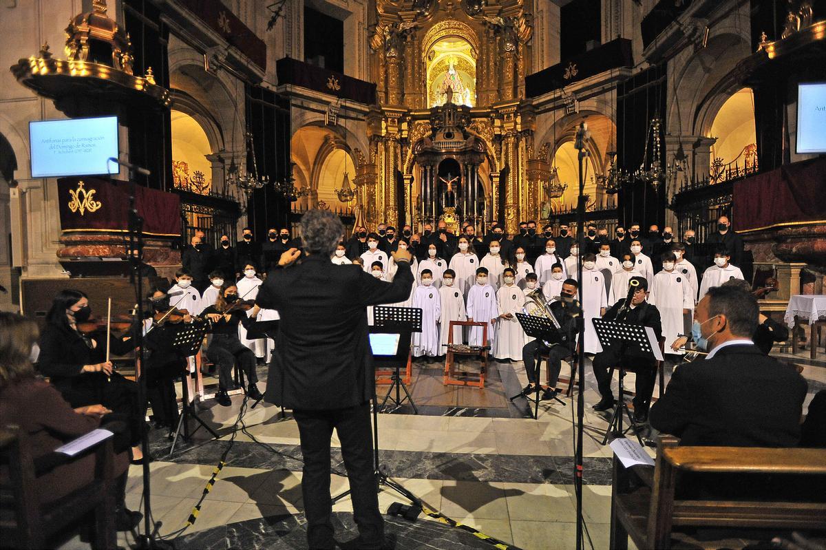 Concierto de Viernes de Dolores de la Capella, Escolanía y Coro Juvenil del Misteri