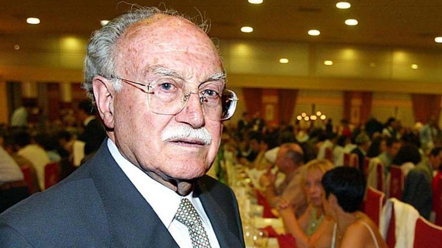 Muere a los 99 años el aparejador Fernando Álvarez López, &quot;un hombre muy involucrado en la vida de Gijón&quot;