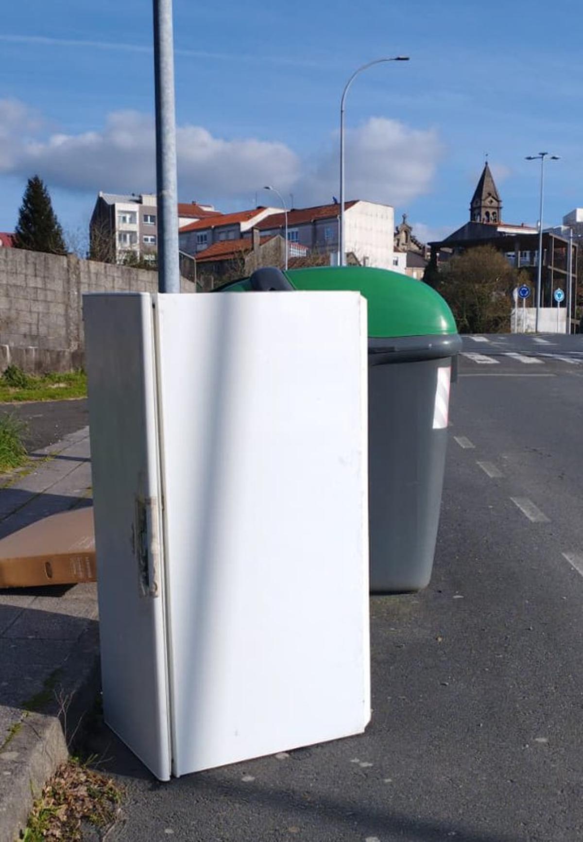 Durán pide civismo ante el aumento de vertidos en la calle