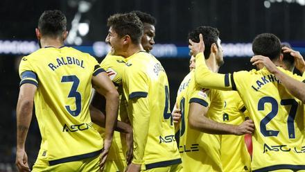 Resumen, goles y highlights del Real Sociedad 1 - 3 Villarreal de la jornada 26 de LaLiga EA Sports