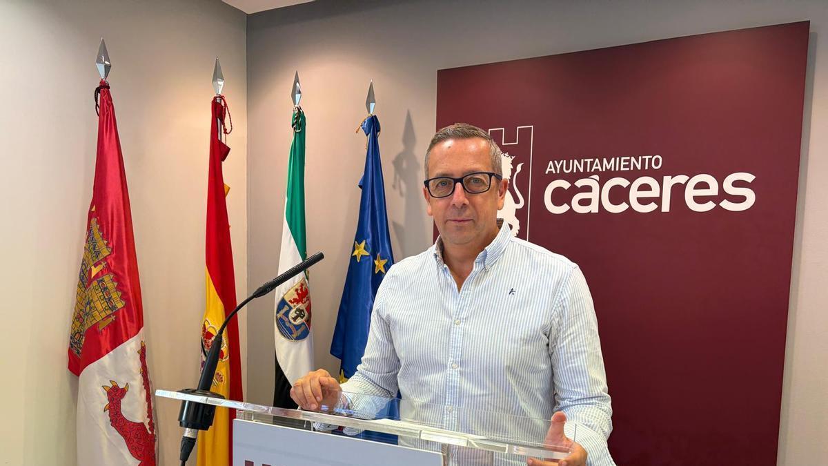 Emilio Borrega, en la presentación del concurso.