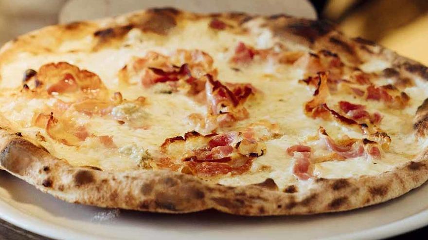 Dónde comer una excelente pizza en Málaga - La Opinión de Málaga