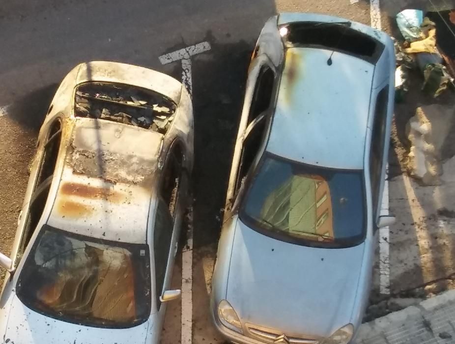 Alarma veïnal per la crema de cotxes a Figueres