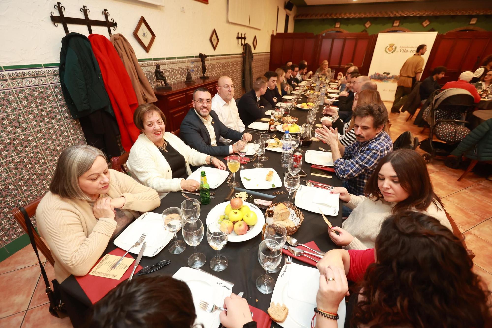 Galería de fotos del 'sopar medieval' de la Associació Gastronòmica de Vila-real