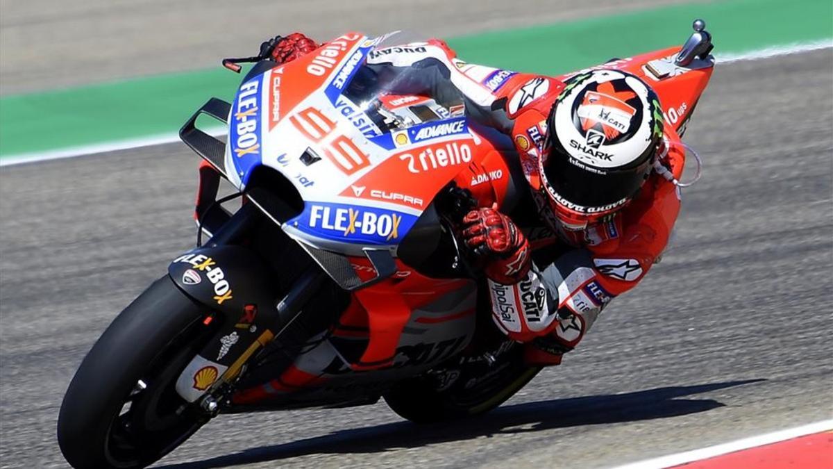 Lorenzo se llevó la pole en el último segundo