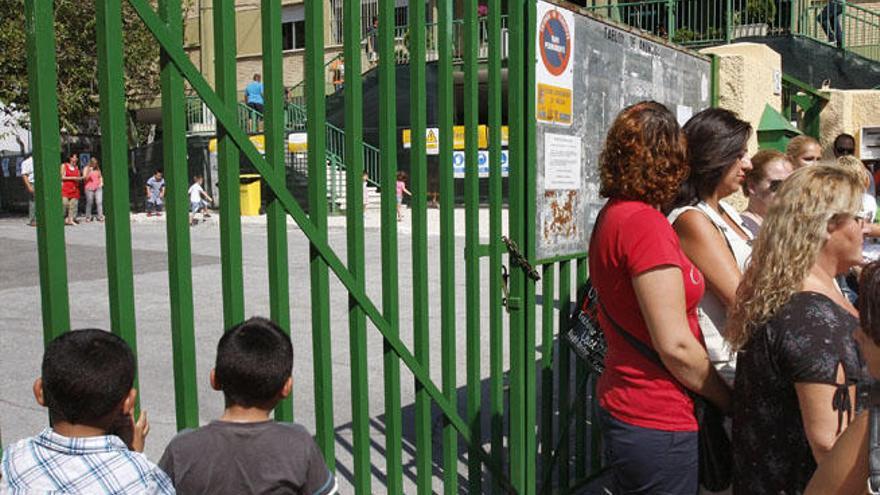Manifestación de padres de Los Prados, en septiembre.