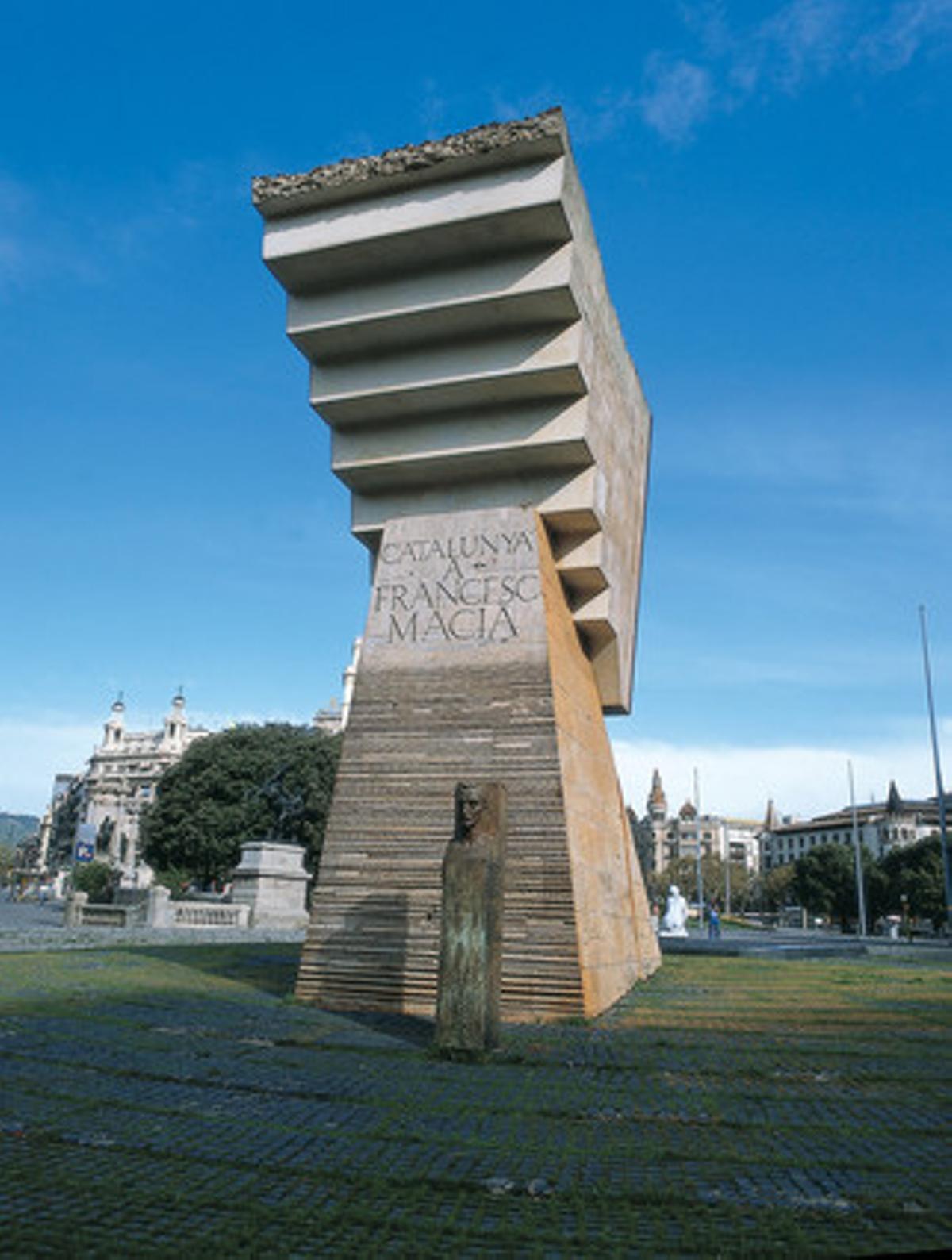 Monument a Francesc Macià a la plaça de Catalunya de Barcelona.