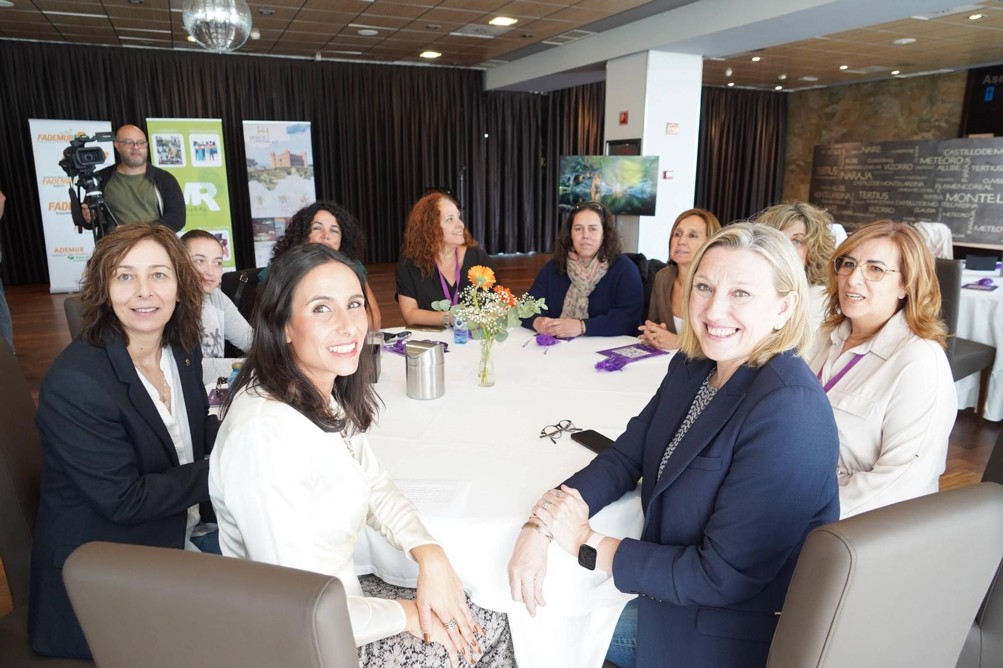 Las mujeres rurales de Castilla y León celebran por adelantado su día entre viñedos
