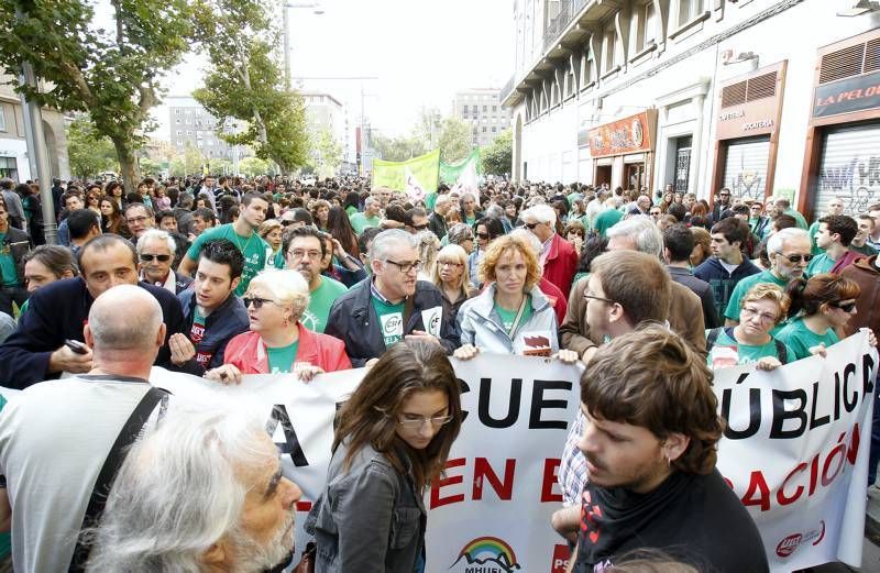 Fotogalería: Huelga educativa en Zaragoza