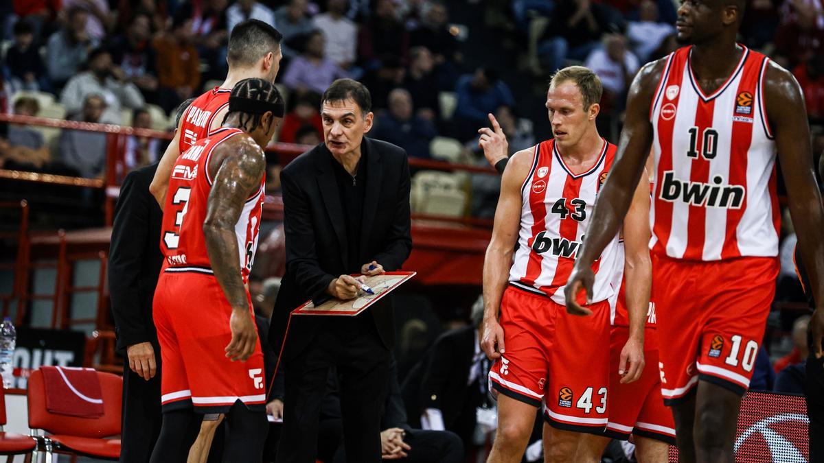 EuroLeague Basketball - Olympiacos Piraeus vs Valencia Basket
