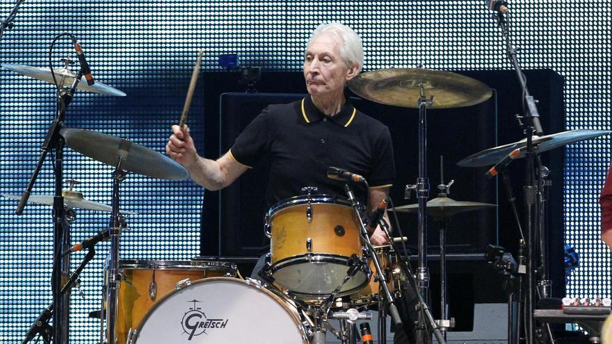 Muere Charlie Watts, batería de los Rolling Stones, a los 80 años