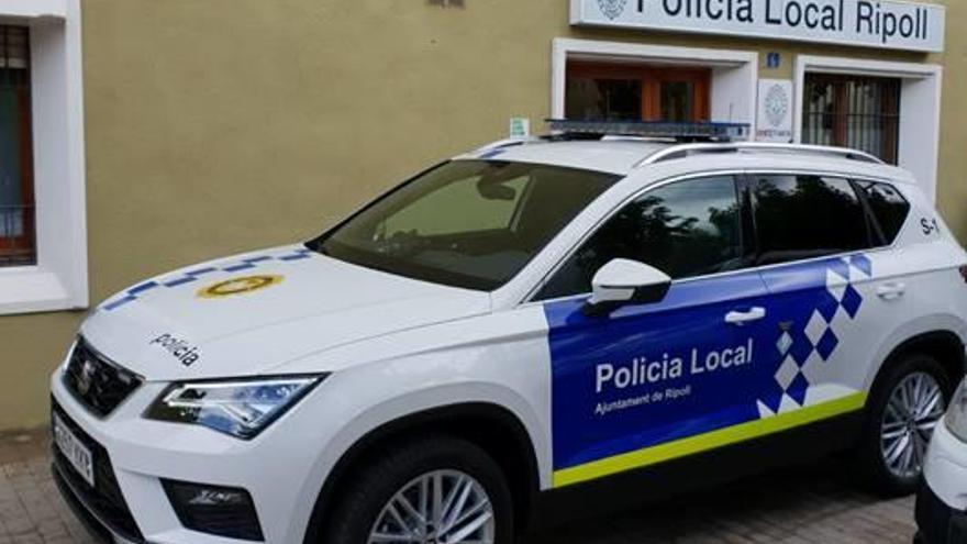 El nou vehicle de la policia local de Ripoll.