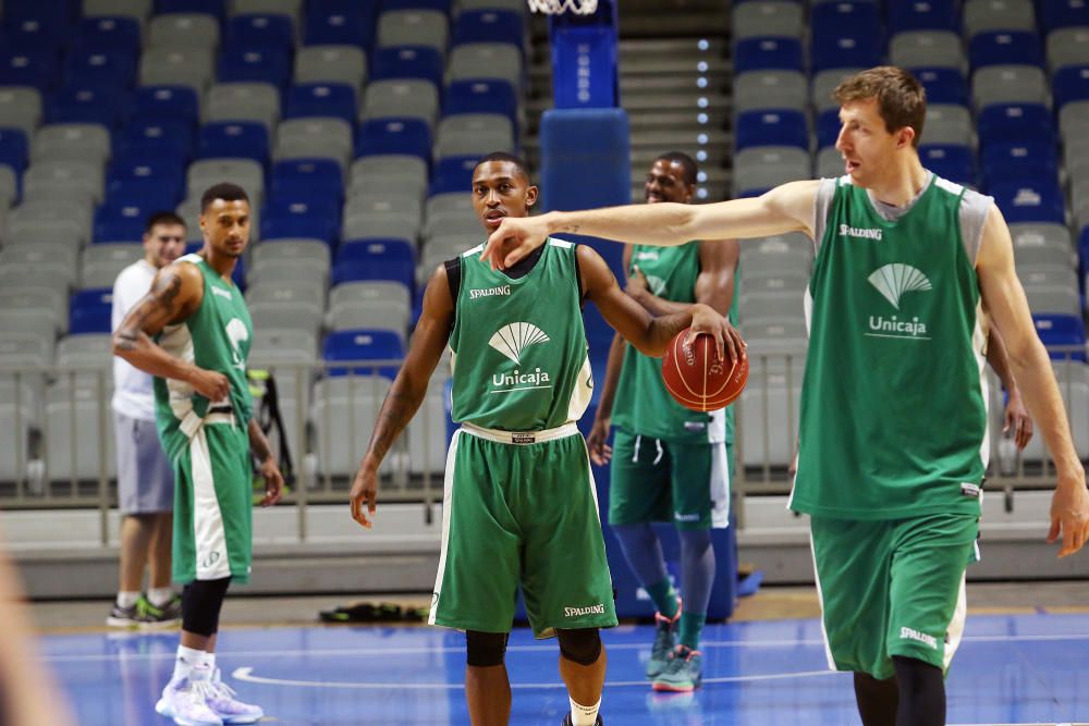 El Unicaja abre su entrenamiento al público