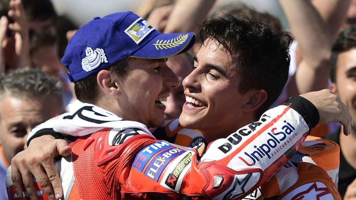 Márquez y Lorenzo, juntos las dos próximas temporadas en el equipo Repsol Honda