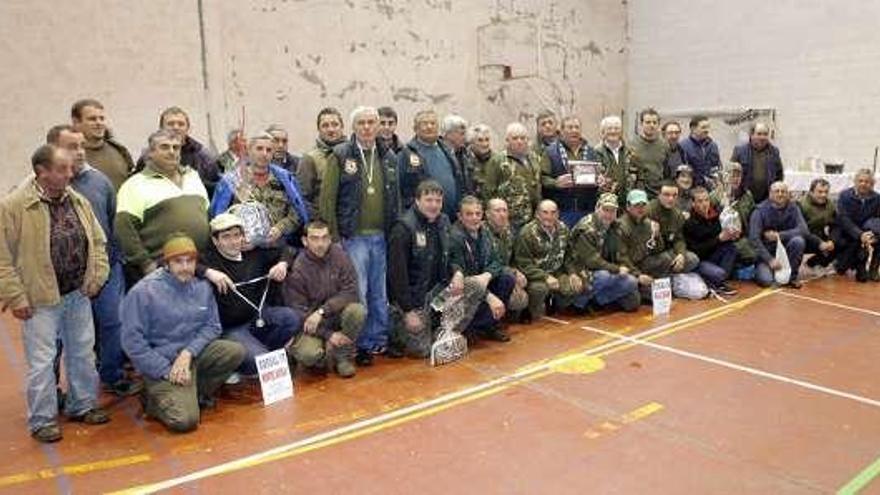 La cuadrilla silledense de Escuadro revalida el título provincial de caza del zorro