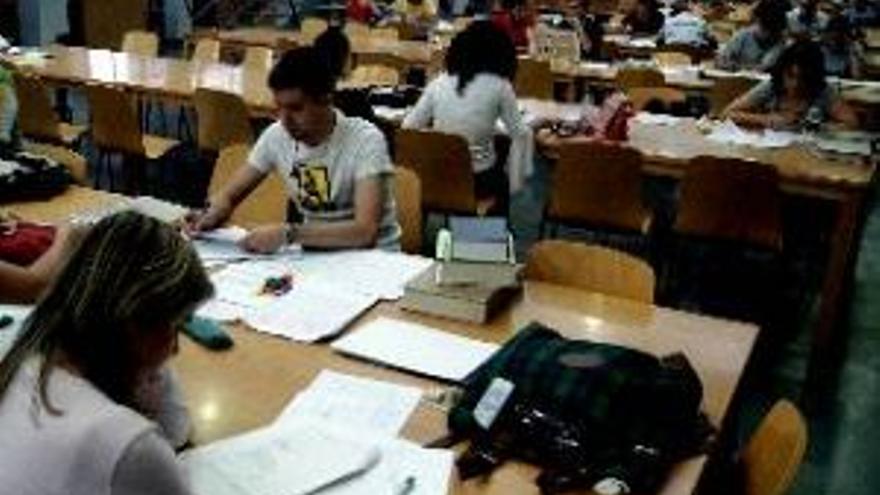 Extremadura ofertará el próximo curso 8.852 plazas universitarias