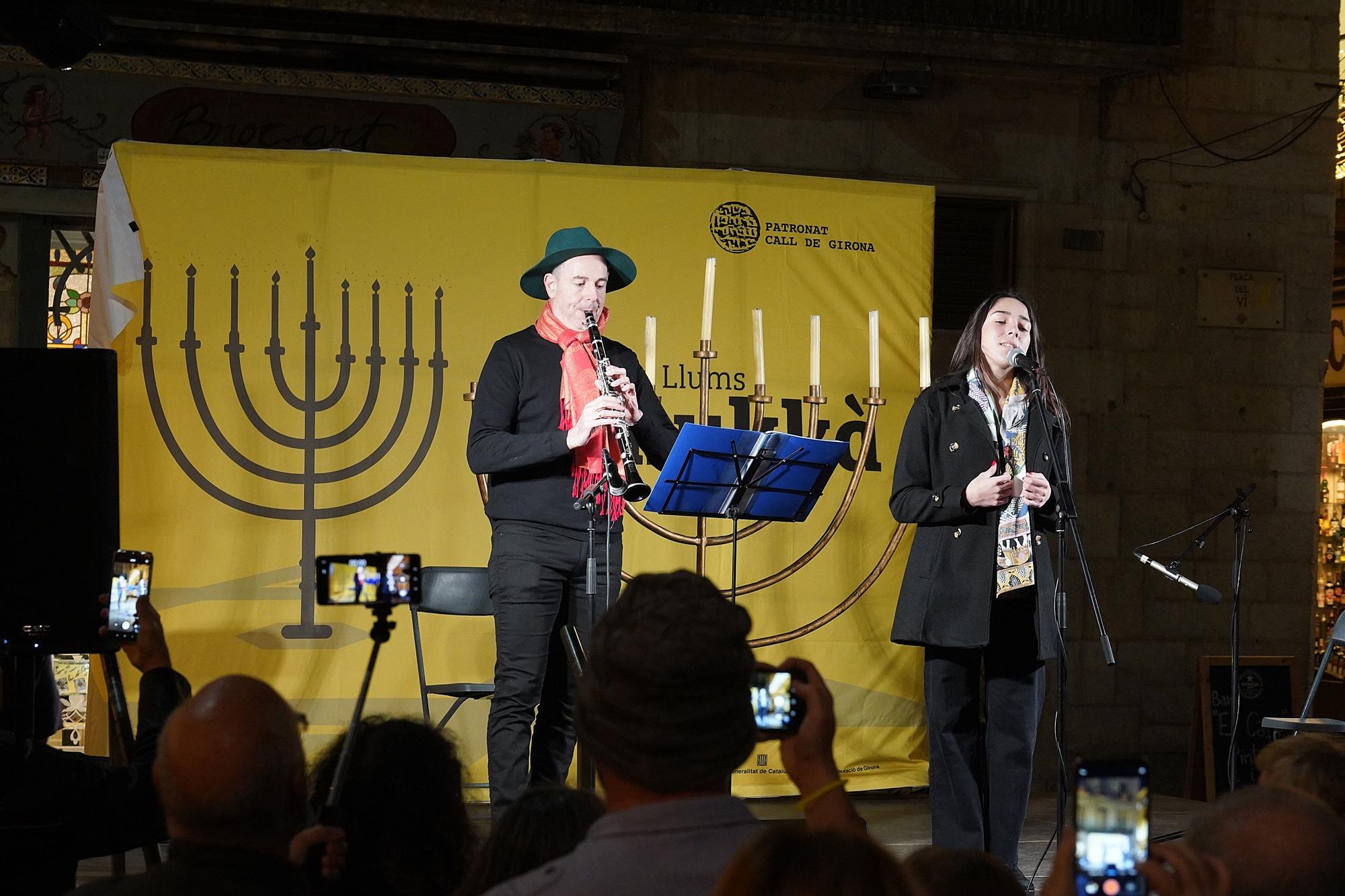 Girona celebra la Hanukkà i fa un clam per la convivència