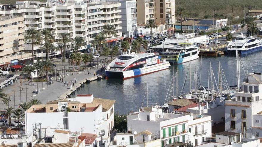 El marinero que agredió con un hacha a cuatro personas en el puerto hacía la temporada en Ibiza