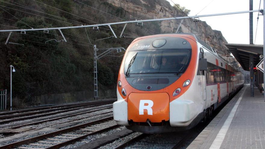 Imatge d&#039;arxiu d&#039;un tren de Rodalies.