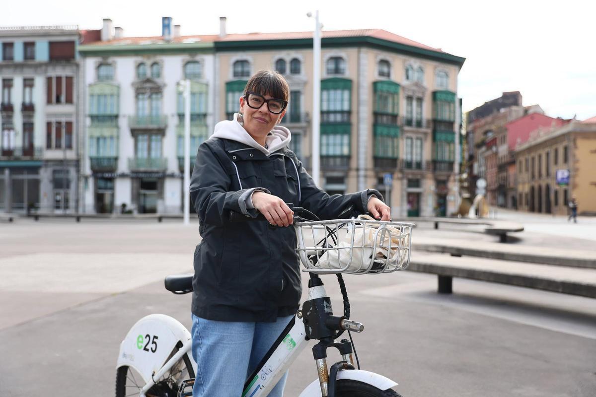 EN IMÁGENES: Los usuarios de las bicicletas de alquiler en Avilés, críticos con el estado del servicio EN IMÁGENES: Los usuarios de las bicicletas de alquiler en Avilés, críticos con el estado del servicio