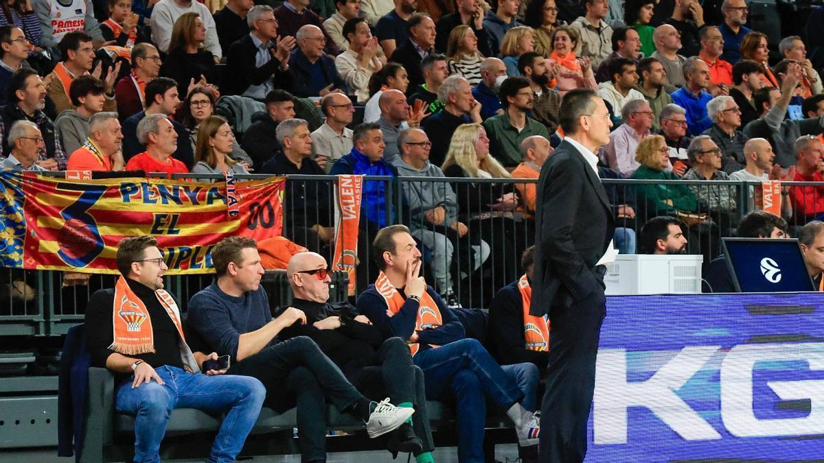 Área Team Experience, una zona para aficionados a pie de pista junto a los banquillos